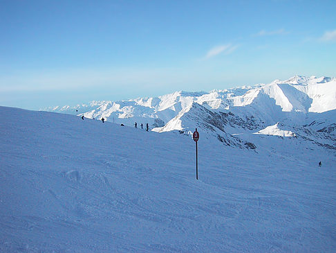 Blick über die Tiroler Berge Fotos